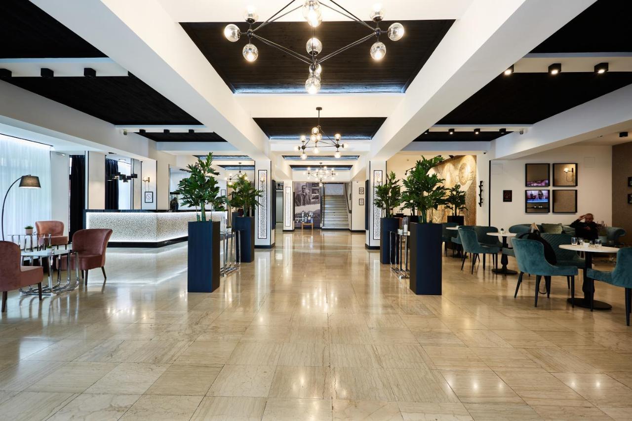 Hotel Moravica Соко Баня Екстериор снимка